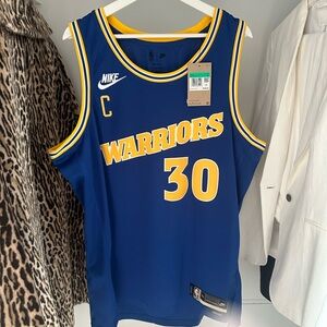 NBA Golden State Warriors #30 Stephen Curry Jersey new with tags